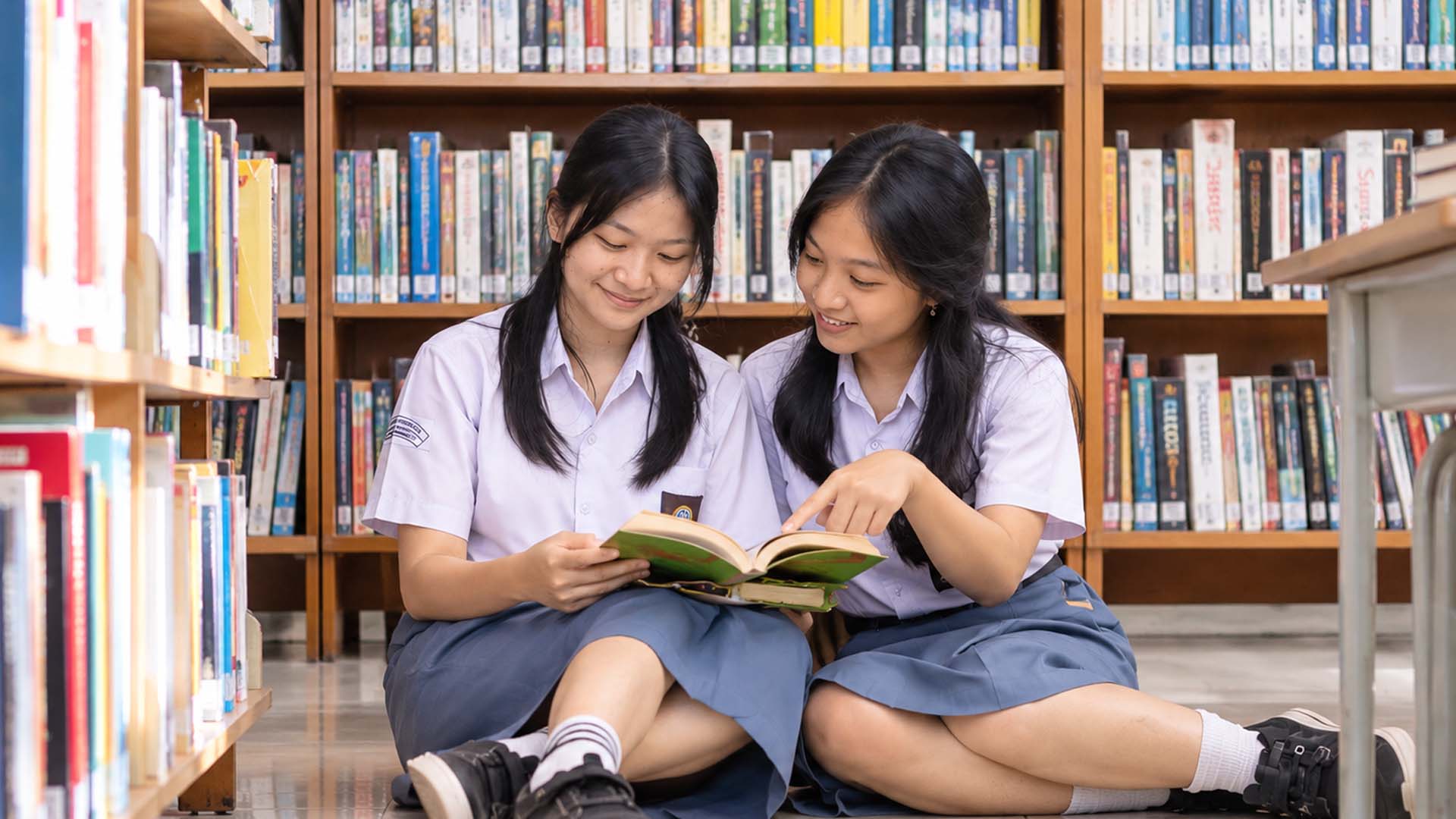 GERAKAN LITERASI SMA KRISTEN GAMALIEL